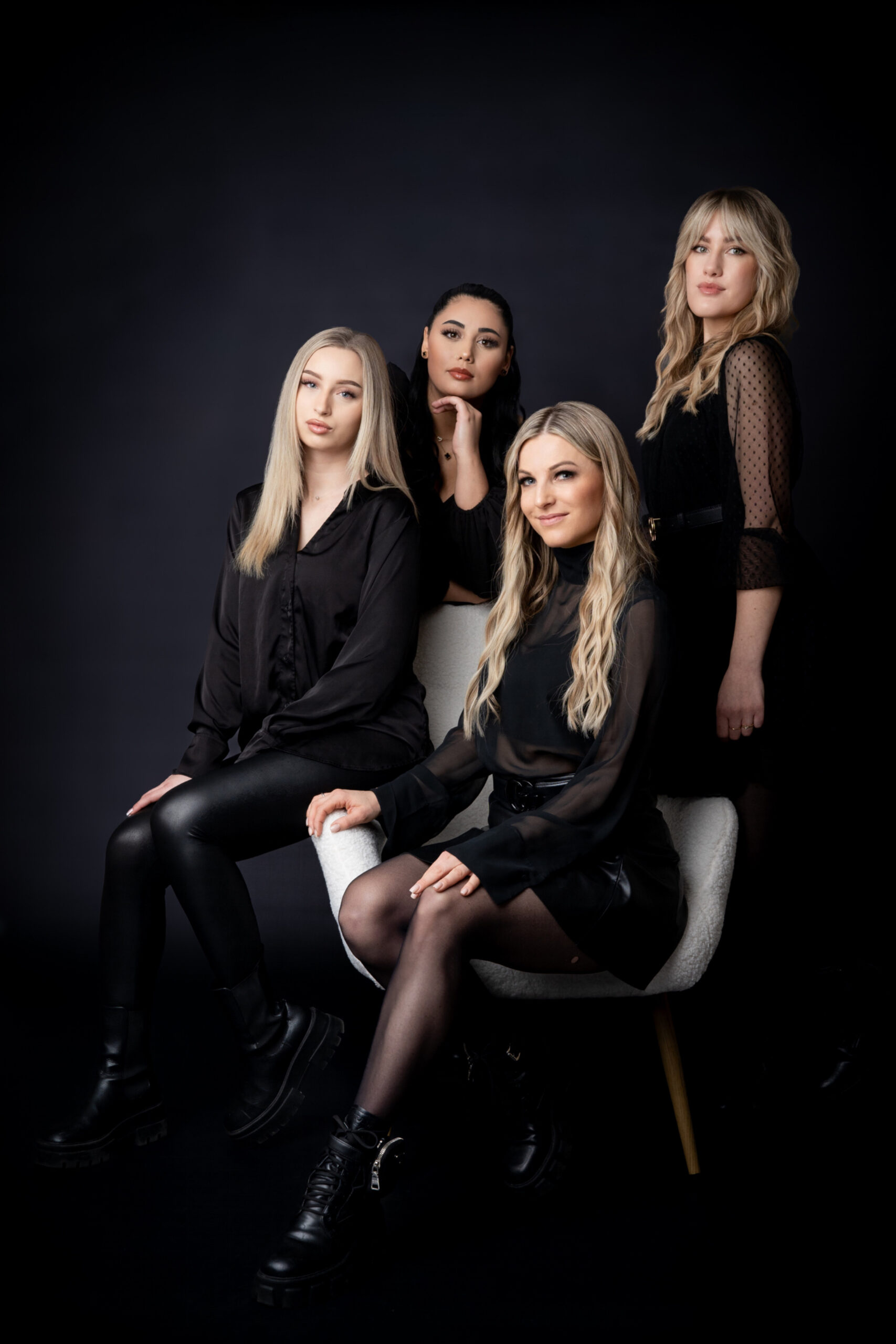 Salon Mittarbeiterin von Vanessa Ludewig Coiffeur Bünde