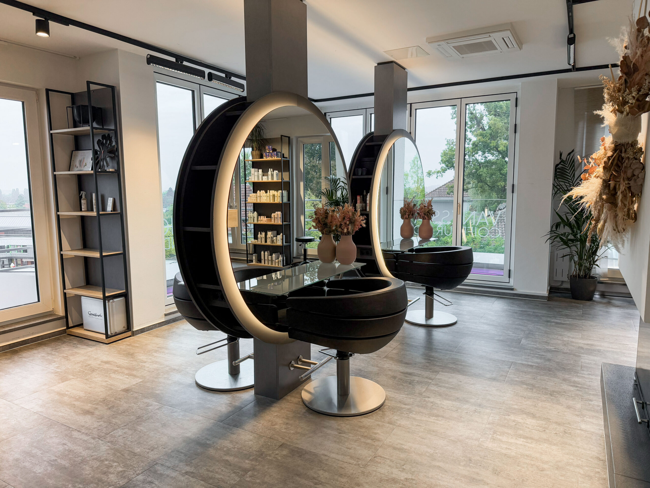Salon Vanessa Ludewig Coiffeur interior